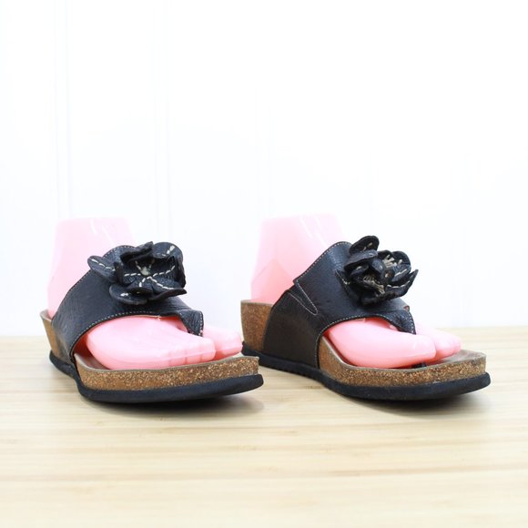 MEPHISTO Women's Violette Flower Black Leather Thong Sandals Cork Footbed 37 / 7 - Picture 3 of 9